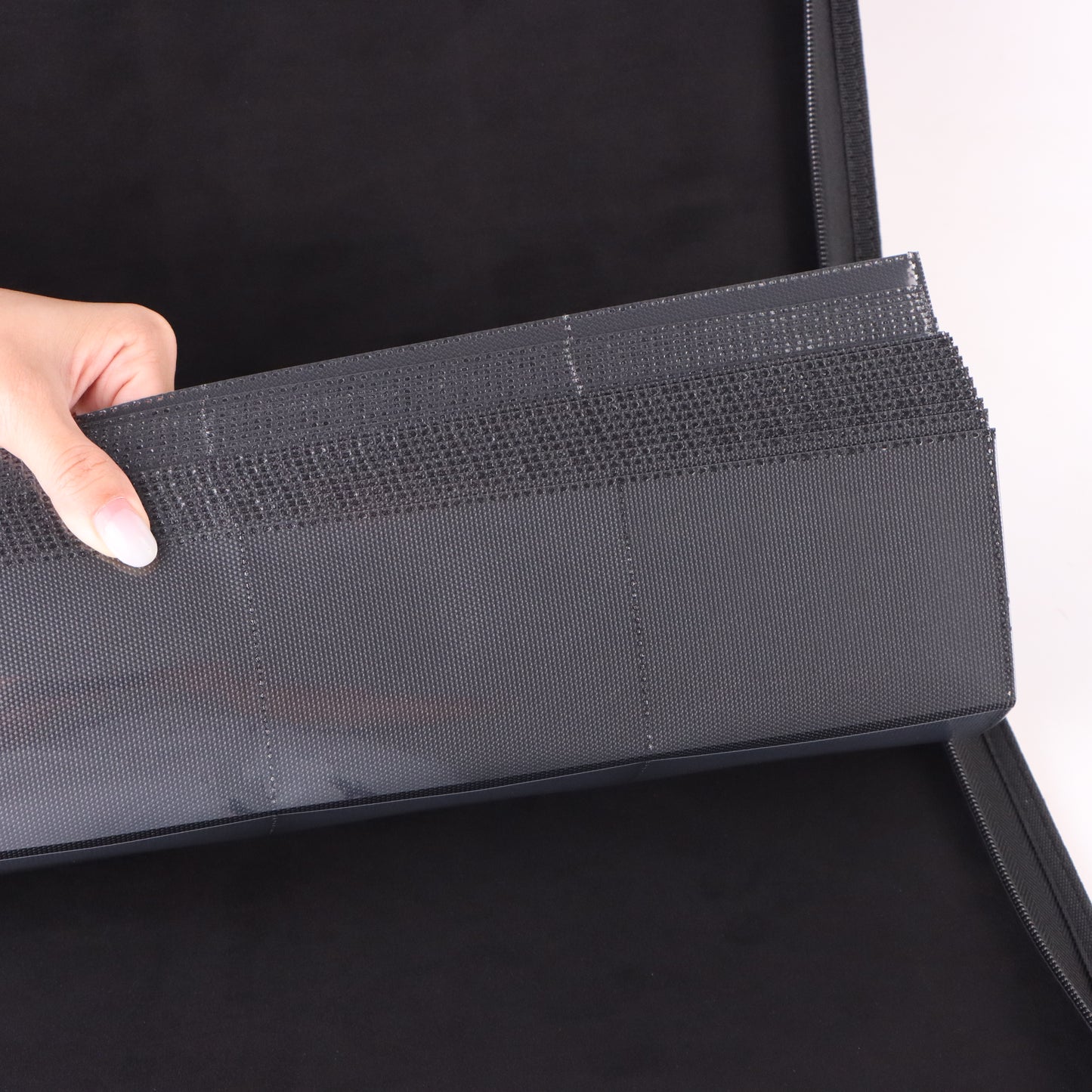 Kuma Wanted 9PKT SLEEVED Binder